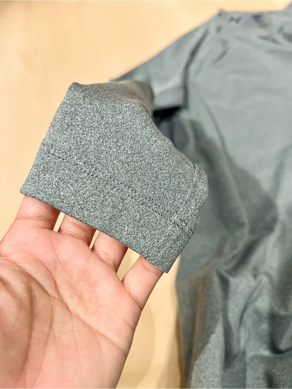 Under Armour ColdGear Fitted Mock Neck Compression Base Layer Gray Women's M Top - Picture 6 of 12